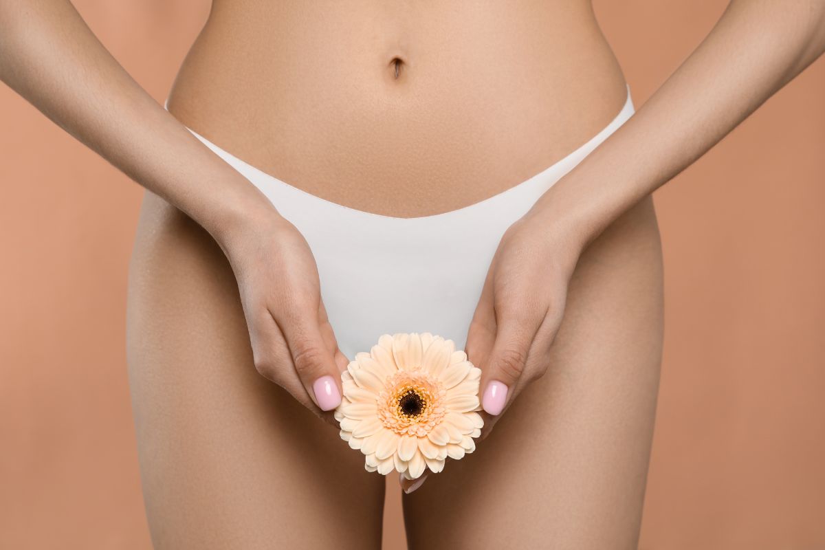 6 Natural Remedies At Home To Treat Vaginal Odor