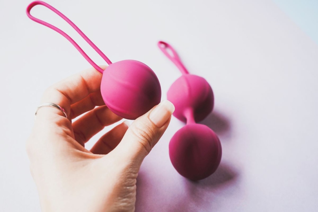 8 Benefits Of Kegel Exercises