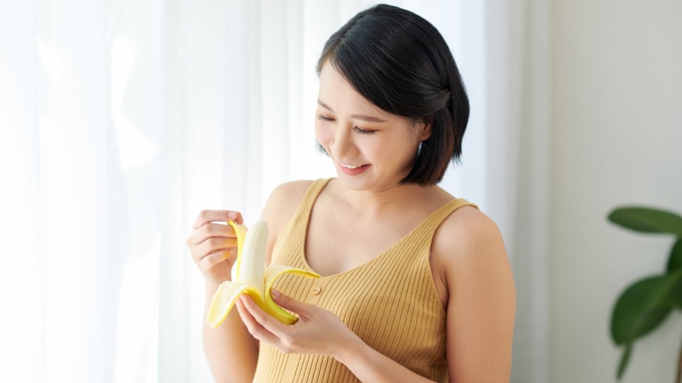 8 Health Benefits Of Eating Bananas During Pregnancy