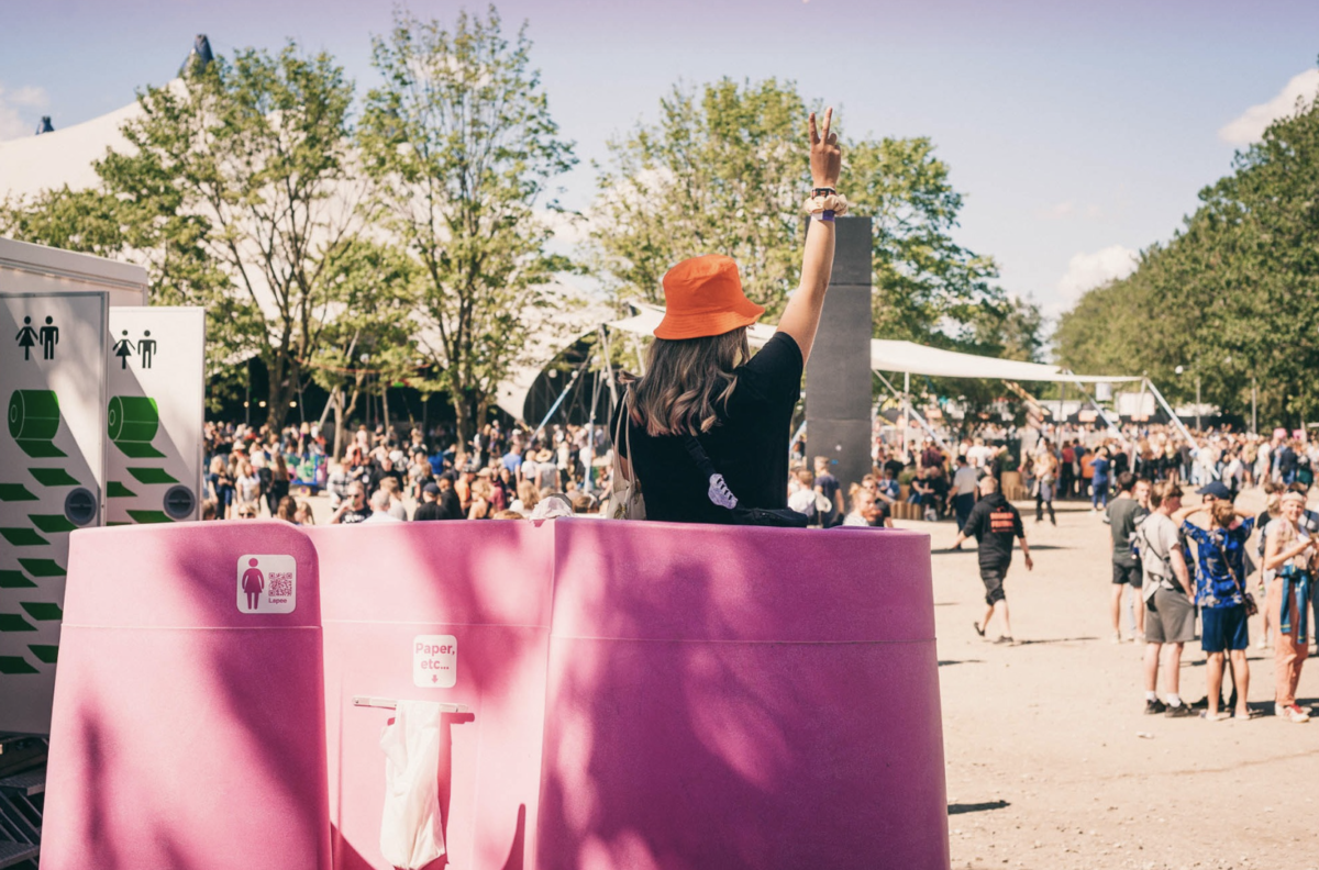 Danish Startup Lapee Raises €800K for Women’s Public Urinals 